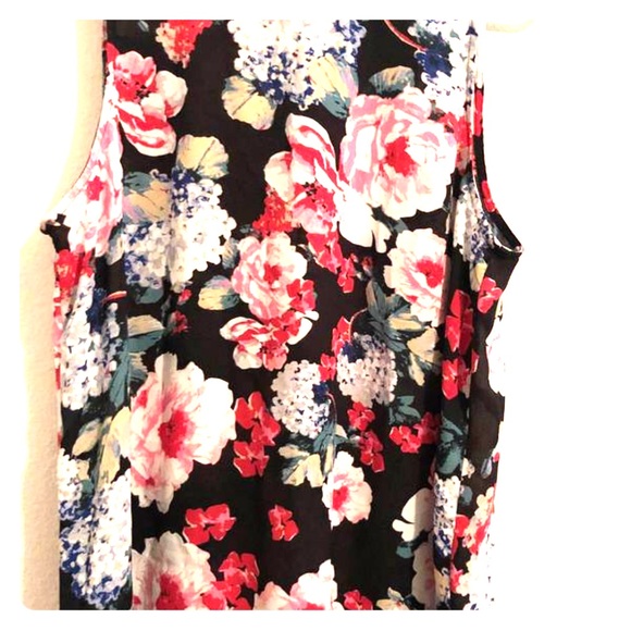 Who What Wear Tops - Women’s blouse